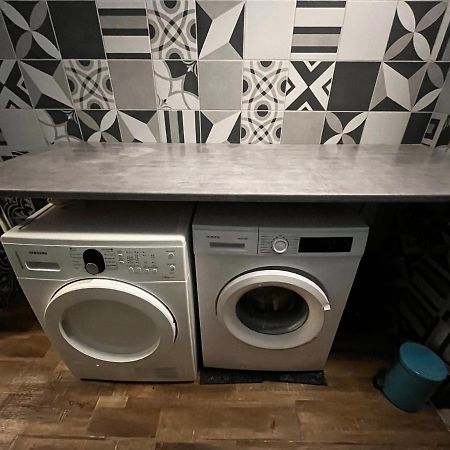 Studio Cosy Proche Gare Et Centre Ville Lourdes Ngoại thất bức ảnh