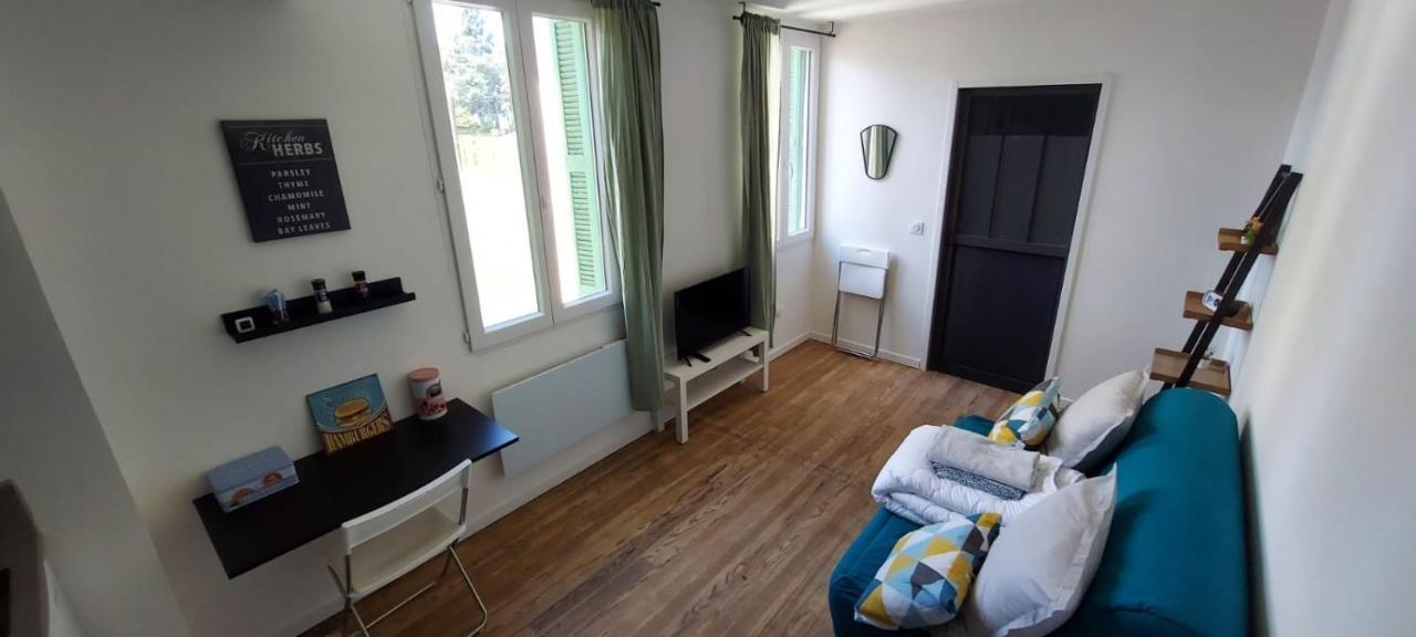 Studio Cosy Proche Gare Et Centre Ville Lourdes Ngoại thất bức ảnh